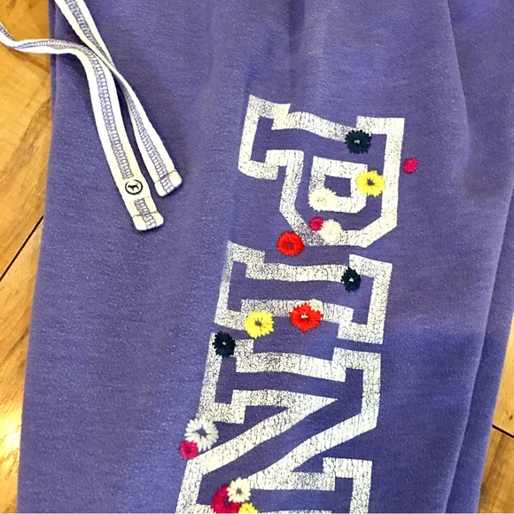 Victoria Secret Pink floral flower purple logo sweats sweatpants joggers… - Picture 13 of 16
